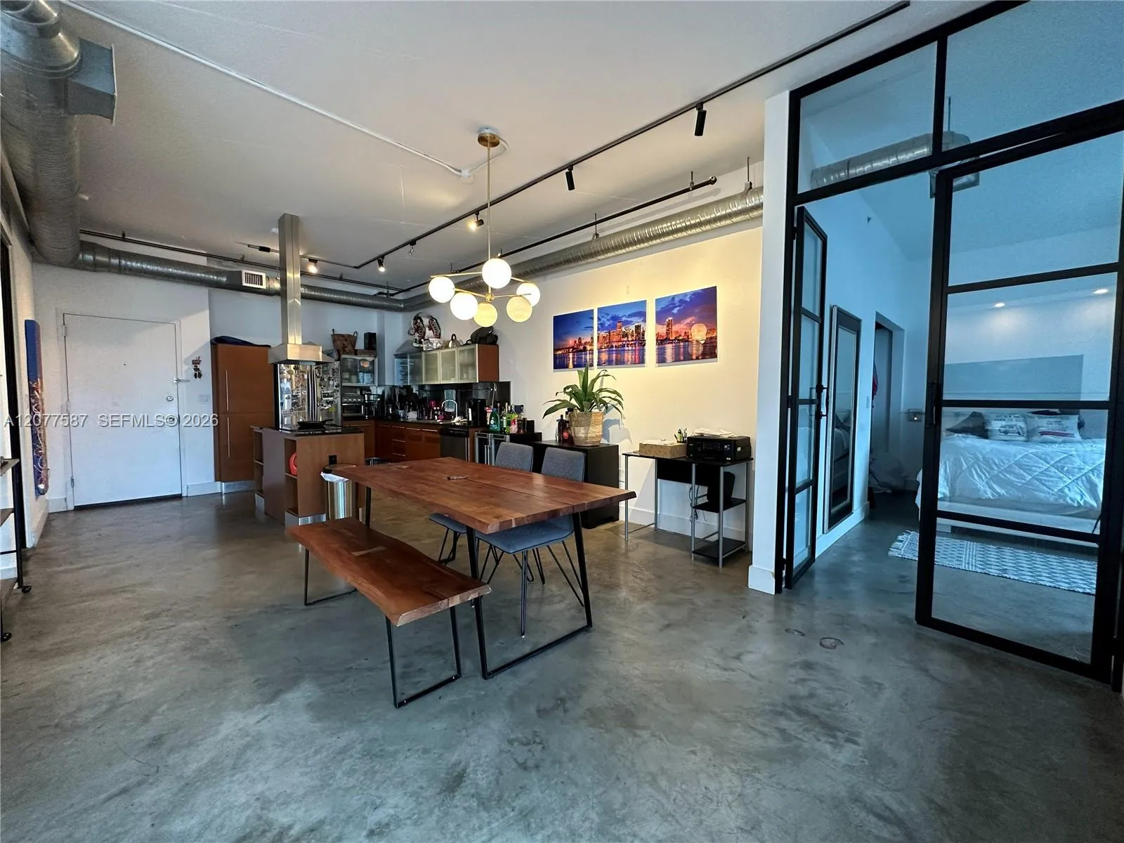 View details of listing 10 S River Drive PHI02, Miami, FL 33130 Miami with MLS#