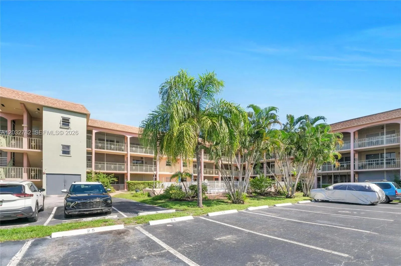Listing  100 SE 6th Avenue 207, Pompano Beach, FL 33060, Pompano Beach, FL 33060