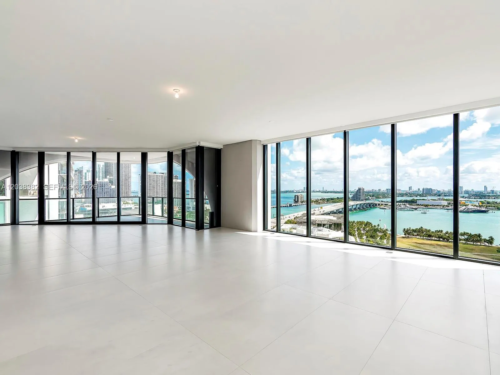 Listing  1000 Biscayne Boulevard 2002, Miami, FL 33132, Miami, FL 33132
