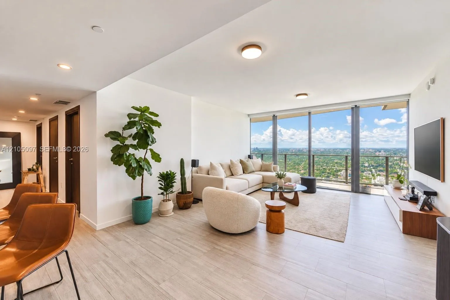 Listing  1000 Brickell Plaza 4706, Miami, FL 33131, Miami, FL 33131