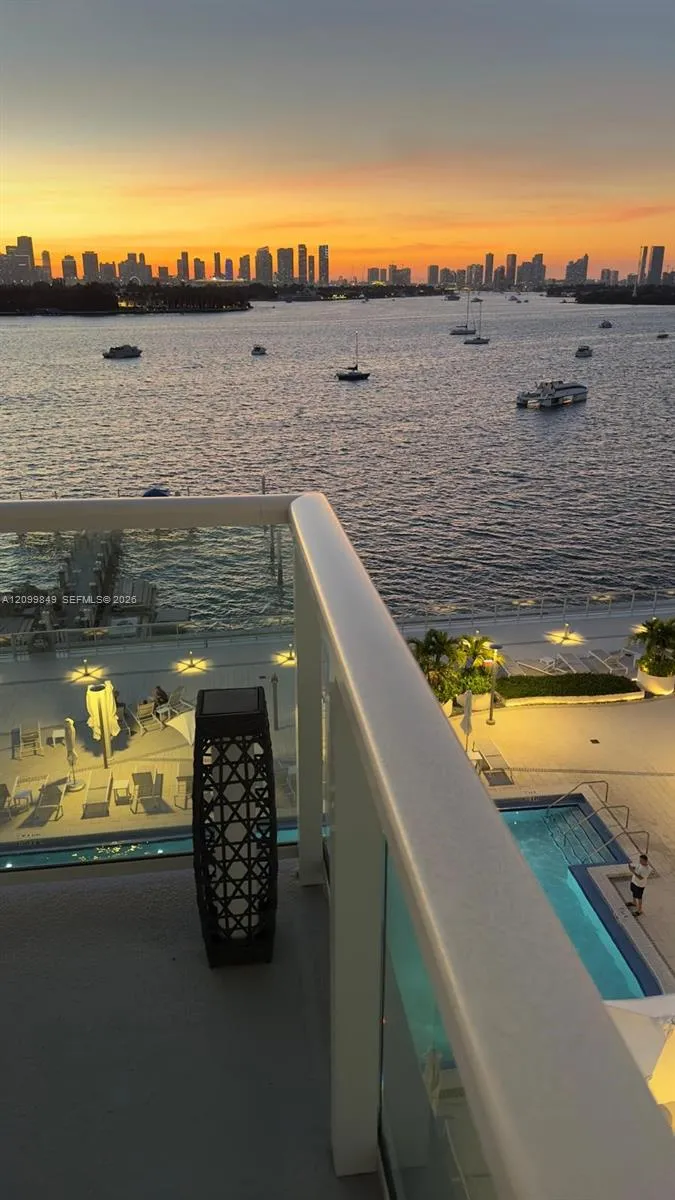 View details of listing 1000 West Avenue 617, Miami Beach, FL 33139 Miami Beach with MLS# 