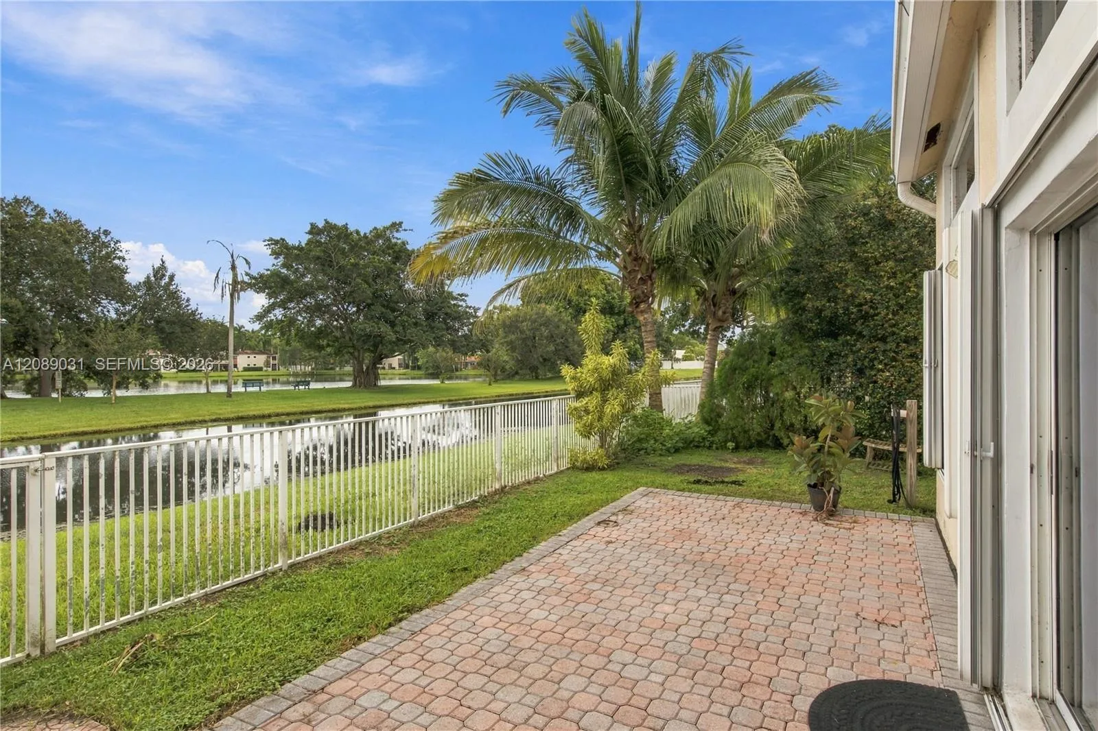 Listing  10000 NW 4th Street, Plantation, FL 33324, Plantation, FL 33324