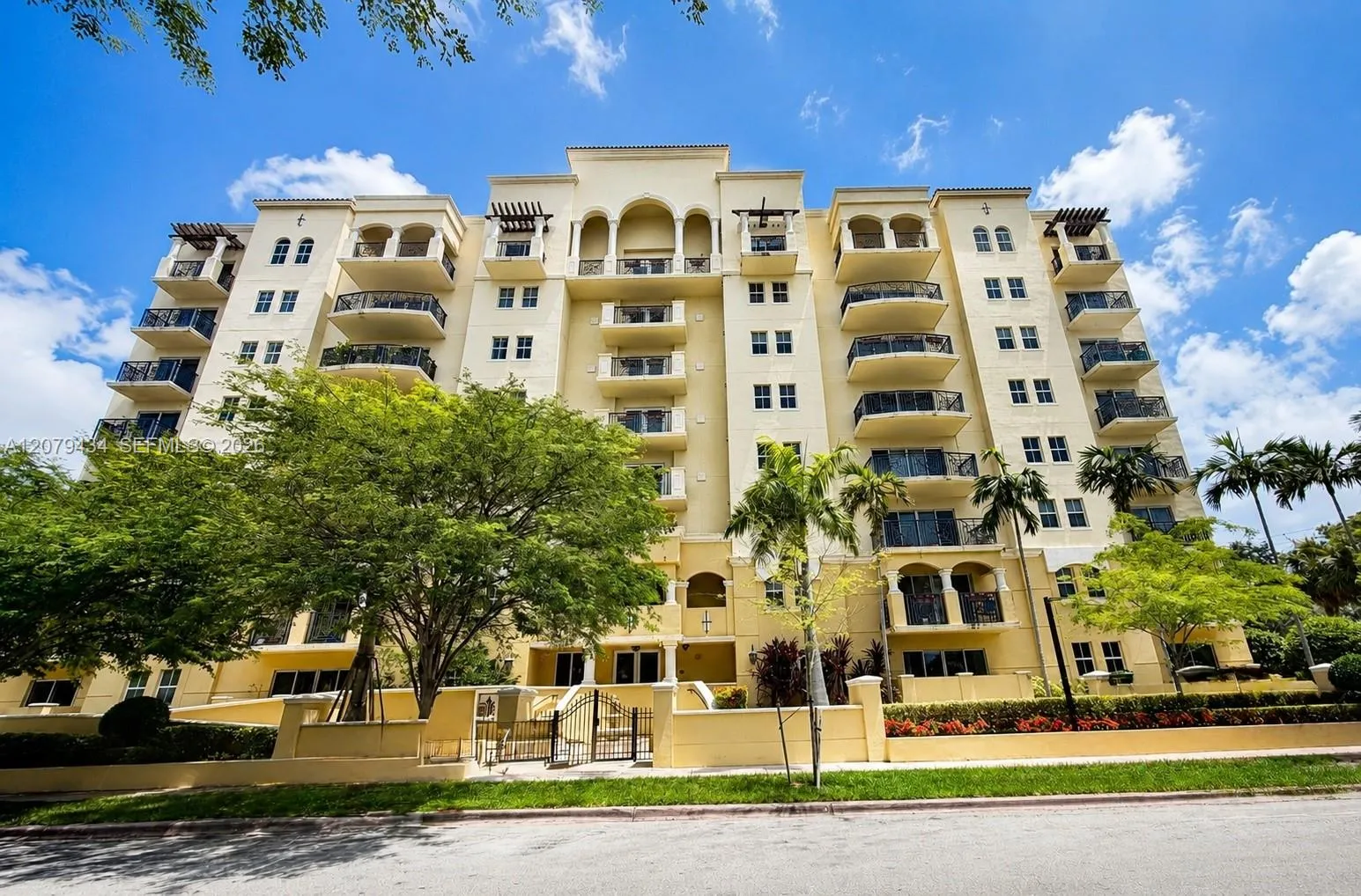 Listing  101 Sidonia Avenue 205, Coral Gables, FL 33134, Coral Gables, FL 33134