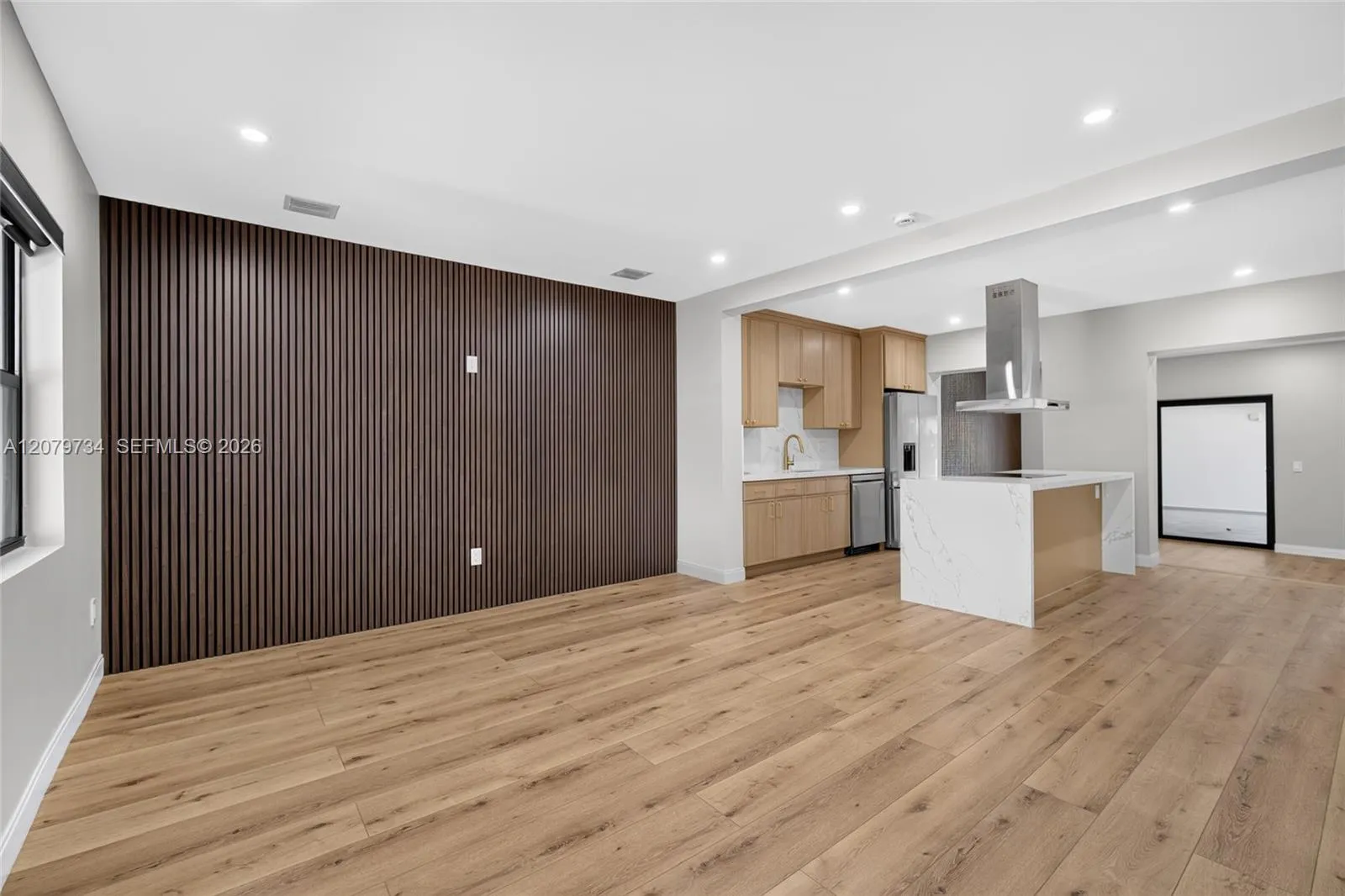 Listing  1011 NW 30th Court 3, Miami, FL 33125, Miami, FL 33125