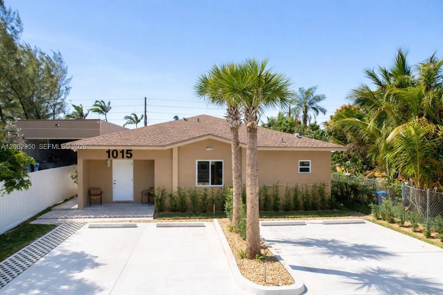 Listing  1015 NW 8th Avenue B, Fort Lauderdale, FL 33311, Fort Lauderdale, FL 33311