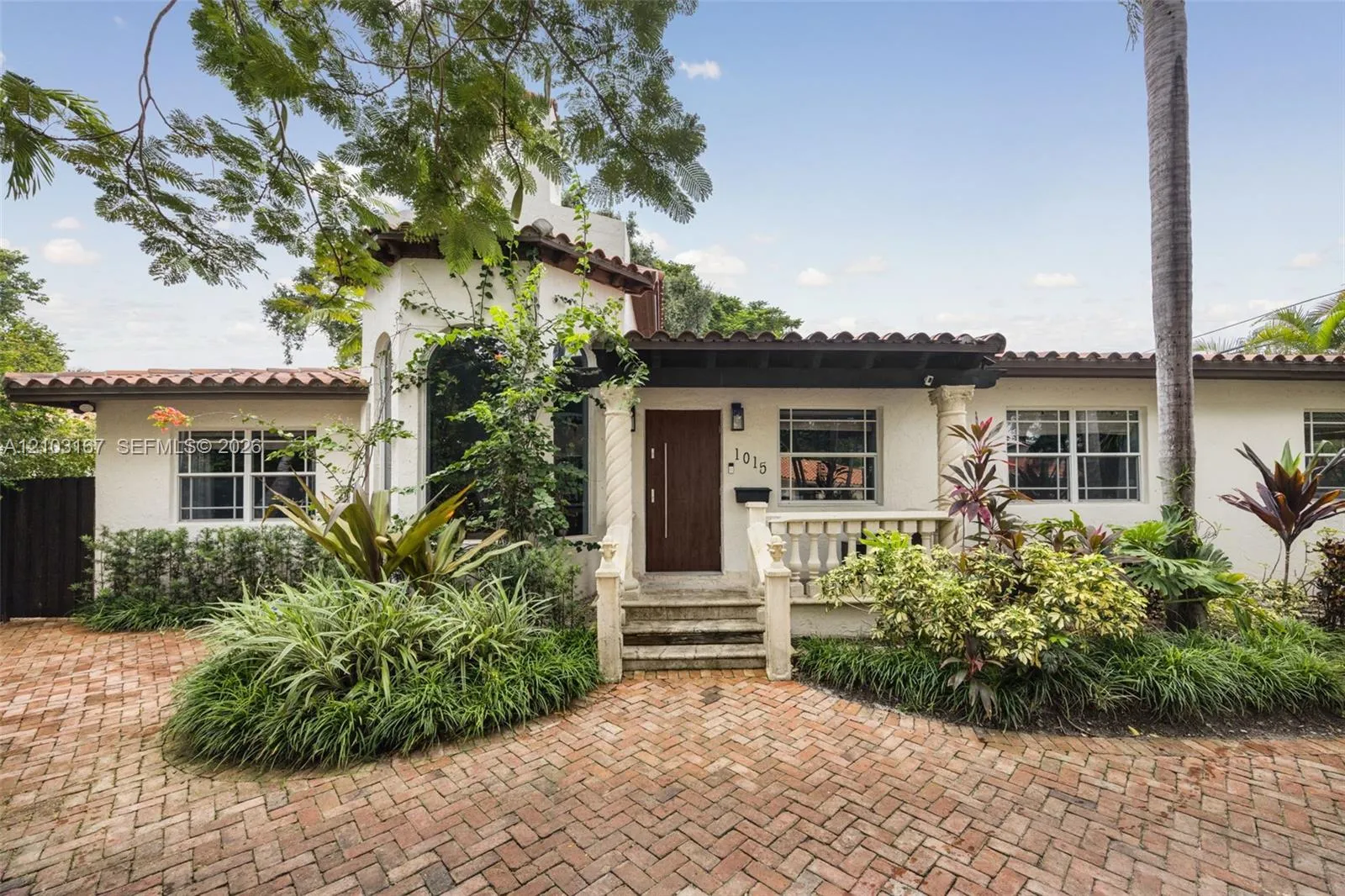 Listing  1015 SW 44th Avenue, Miami, FL 33134, Miami, FL 33134