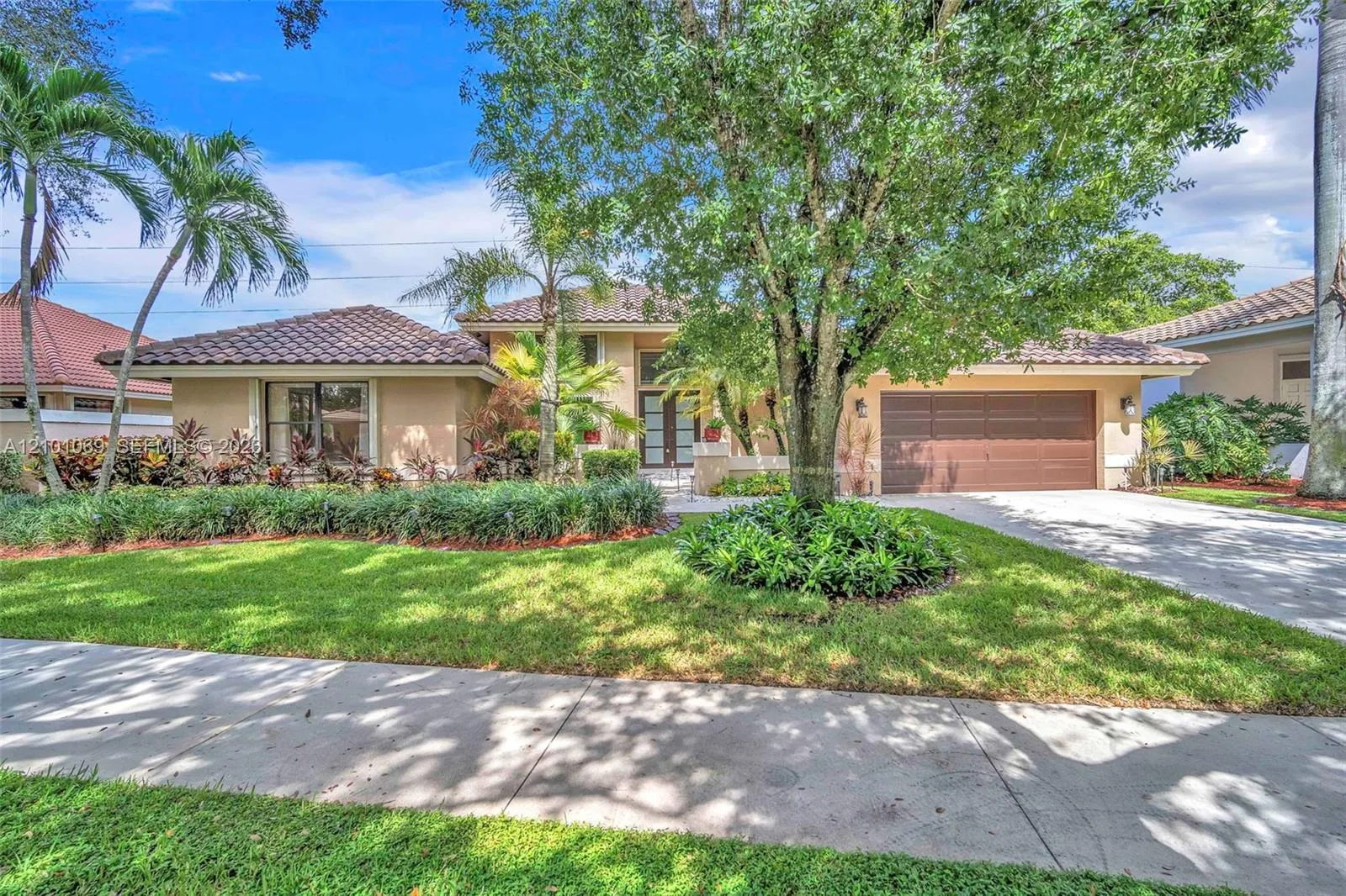 Listing  1025 Creekford Drive, Weston, FL 33326, Weston, FL 33326