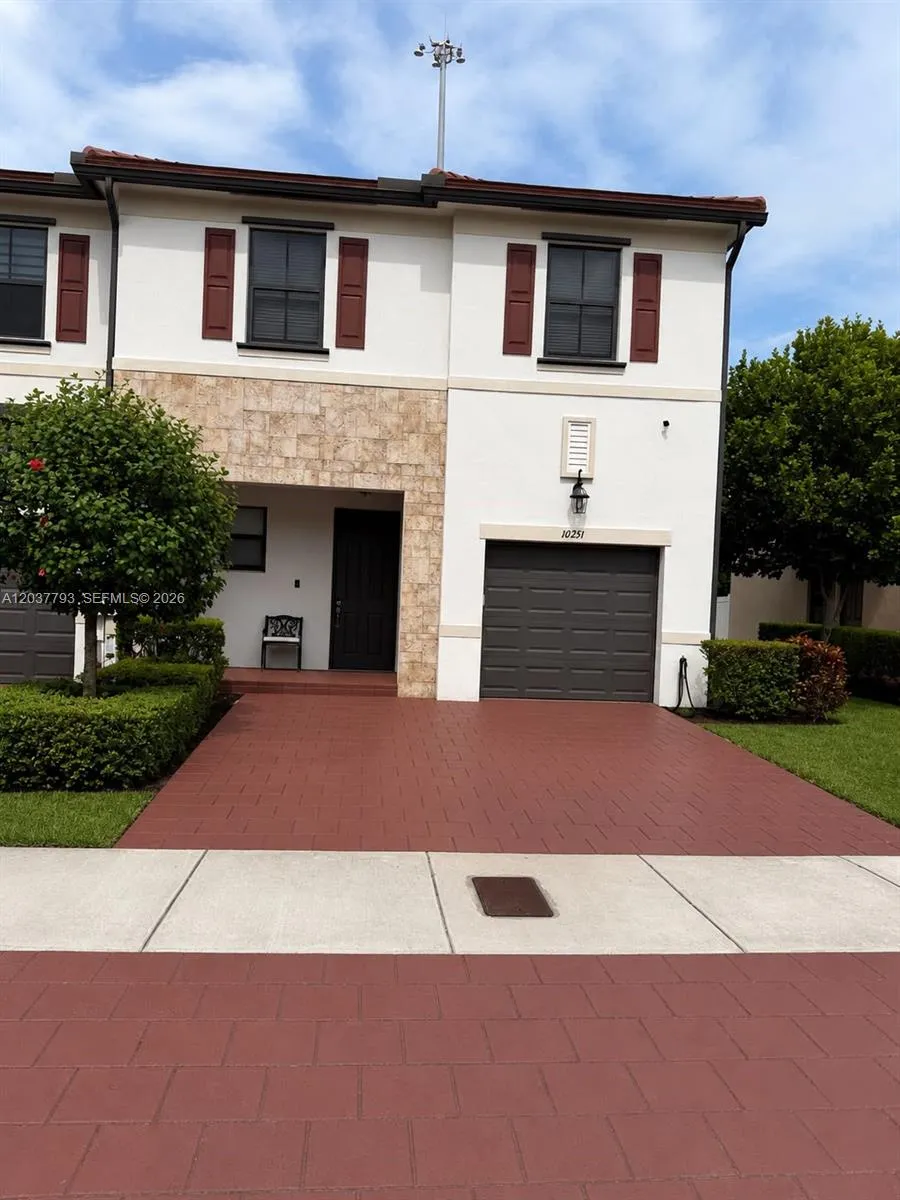 Listing  10251 W 32nd Lane 10251, Hialeah, FL 33018, Hialeah, FL 33018