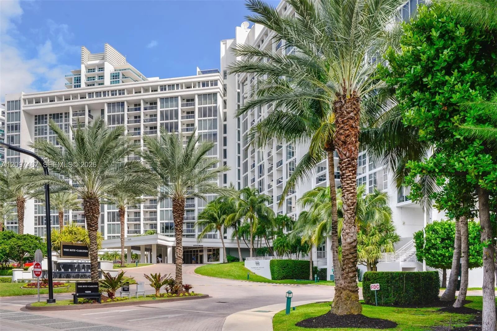 View details of listing 10275 Collins Avenue 1434, Bal Harbour, FL 33154 Bal Harbour with MLS#