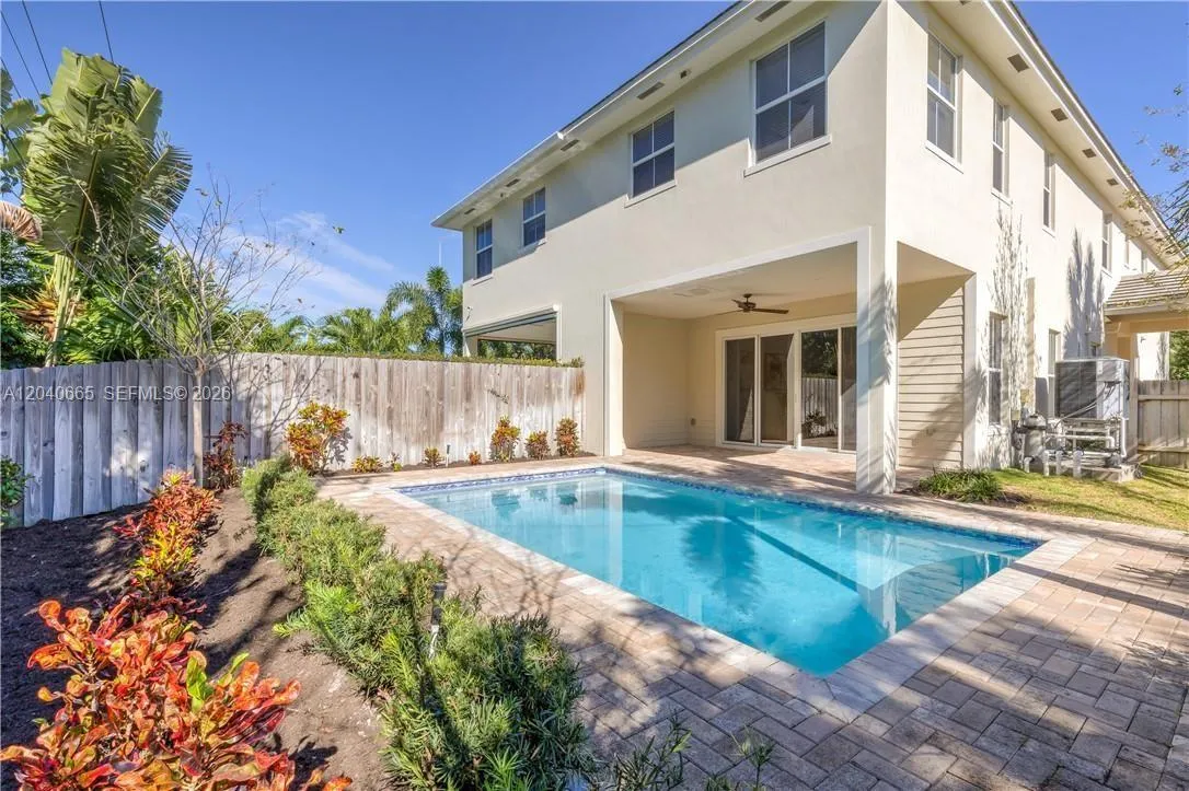 Listing  1031 NE 13th Avenue 1031, Fort Lauderdale, FL 33304, Fort Lauderdale, FL 33304