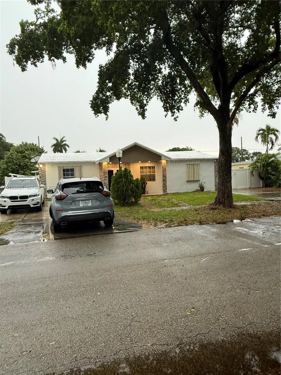 View details of listing 1031 NE 142nd Street, North Miami, FL 33161 North Miami with MLS#