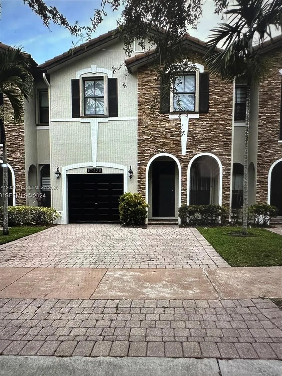 Listing  10328 NW 31st Terrace, Doral, FL 33172, Doral, FL 33172