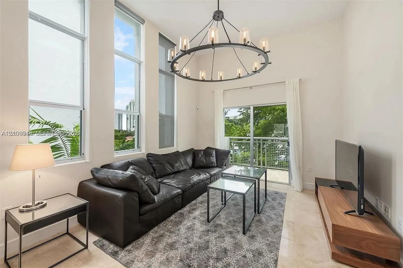 Listing  1040 10th Street 402, Miami Beach, FL 33139, Miami Beach, FL 33139