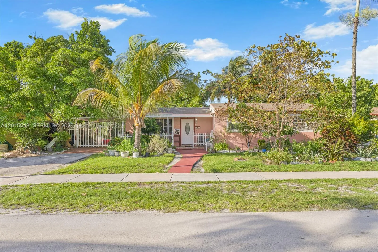 Listing  1041 NW 196th Terrace 0, Miami Gardens, FL 33169, Miami Gardens, FL 33169