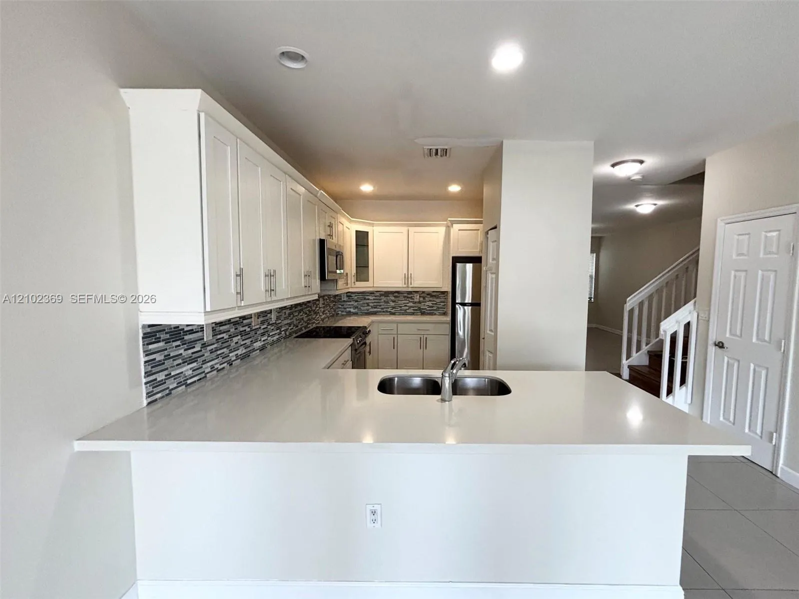 View details of listing 10445 NW 61 Lane 10445, Doral, FL 33178 Doral with MLS#
