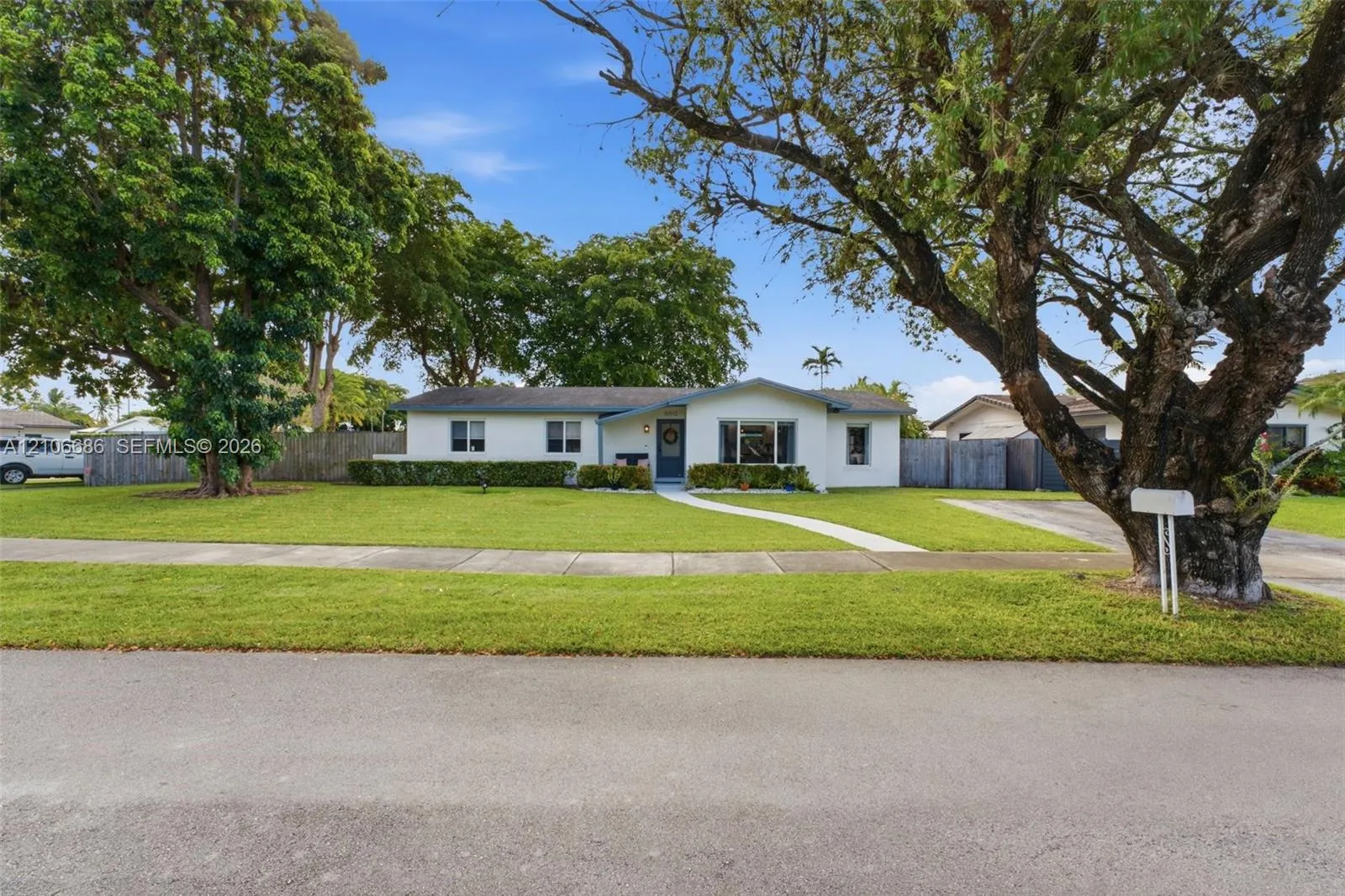Listing  10512 SW 124th Place, Miami, FL 33186, Miami, FL 33186