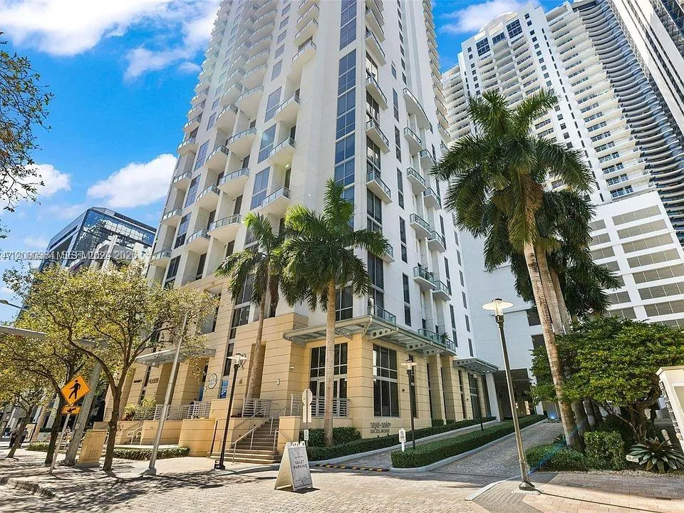 View details of listing 1060 Brickell Avenue 2613, Miami, FL 33131 Miami with MLS#