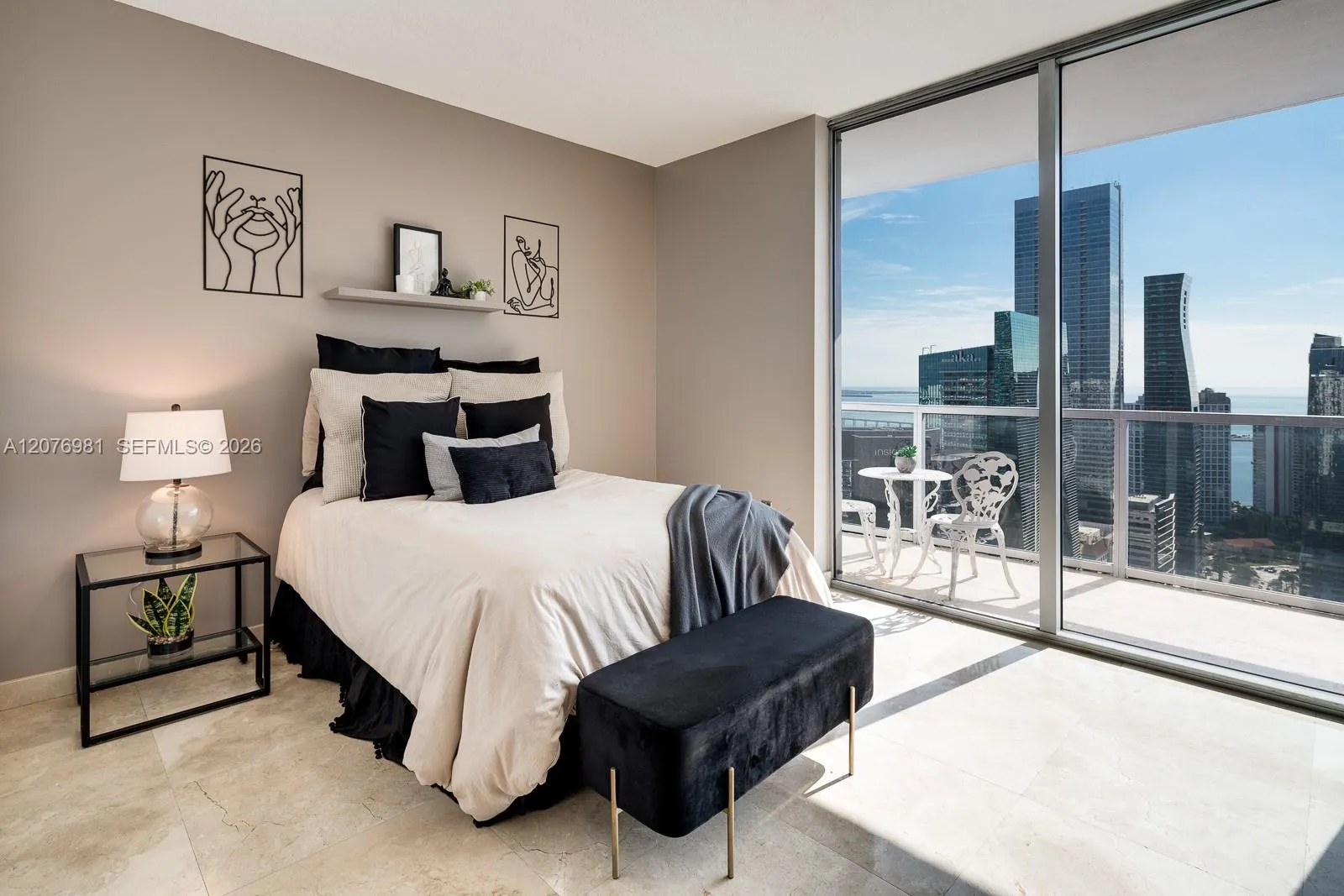 View details of listing 1060 Brickell Avenue 4009, Miami, FL 33131 Miami with MLS#