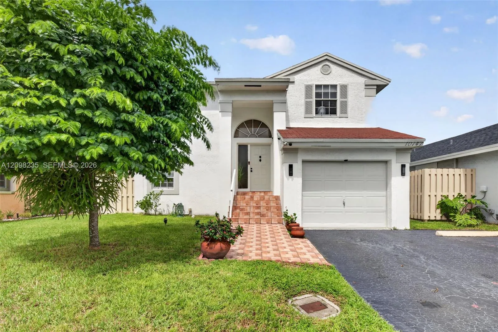 View details of listing 10747 NW 37th Place, Sunrise, FL 33351 Sunrise with MLS#
