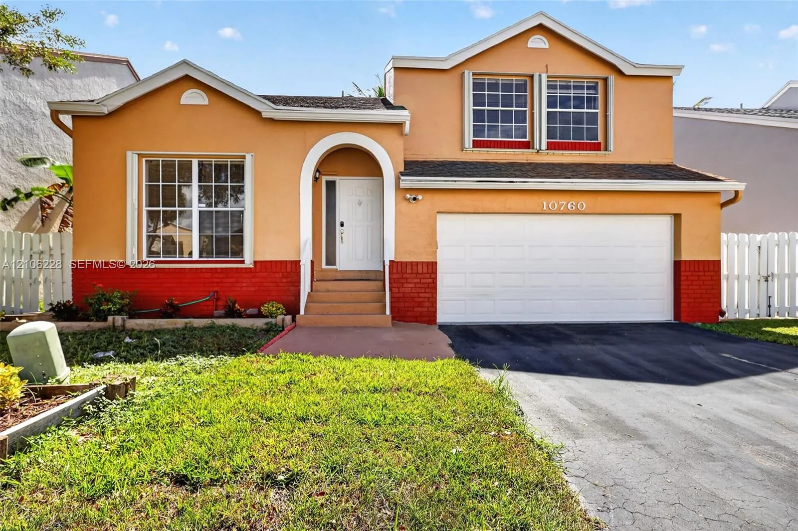 Listing  10760 SW 11th Drive, Davie, FL 33324, Davie, FL 33324