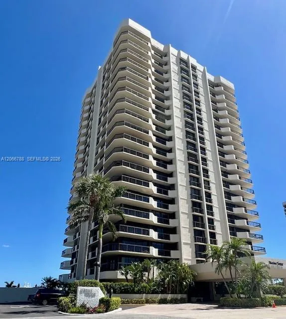Listing  108 Lakeshore Drive 338, North Palm Beach, FL 33408, North Palm Beach, FL 33408