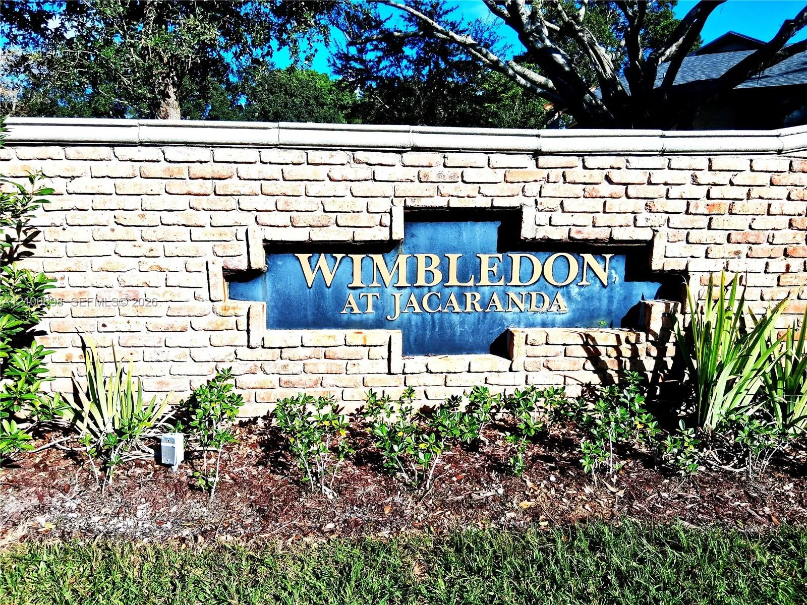 Listing  108 Wimbledon Lake Drive, Plantation, FL 33324, Plantation, FL 33324