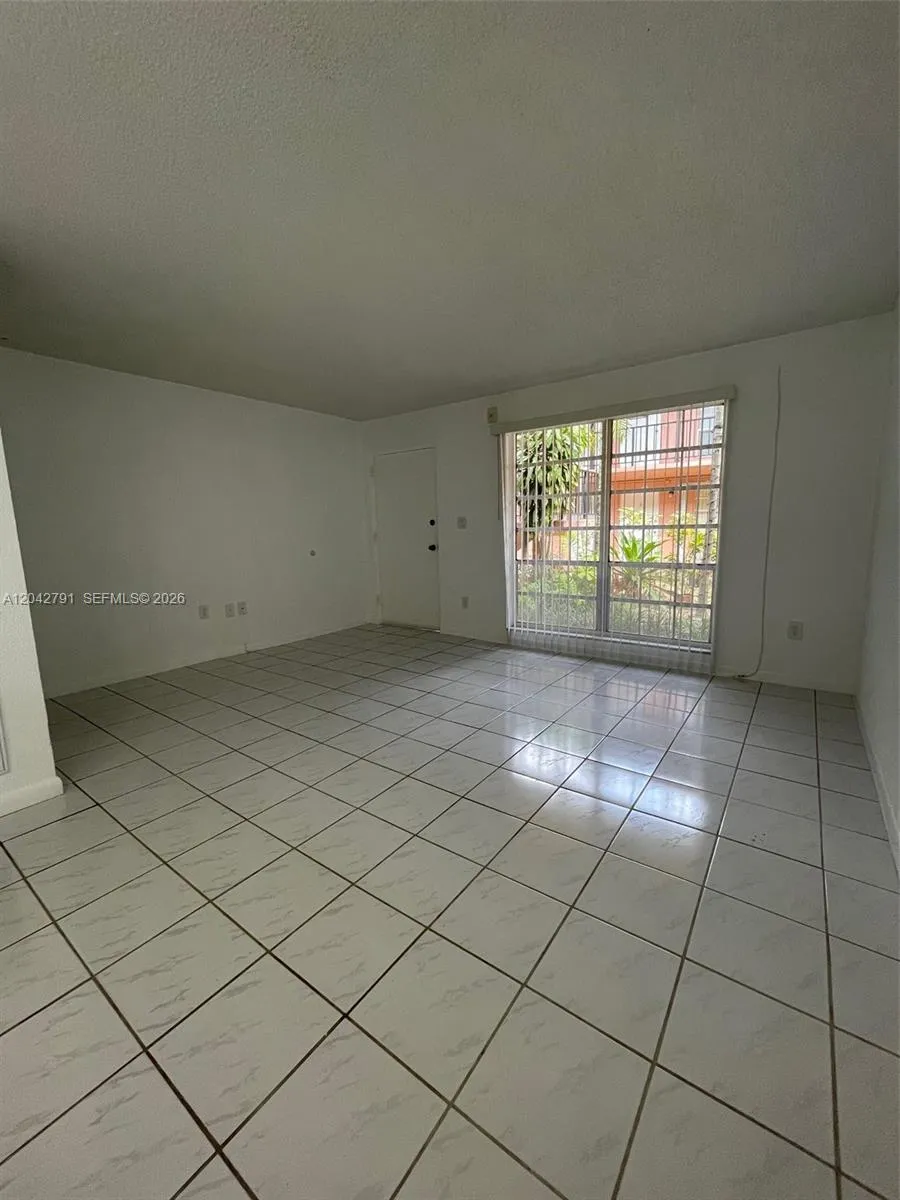 View details of listing 10832 SW 88th Street U13, Miami, FL 33176 Miami with MLS# 