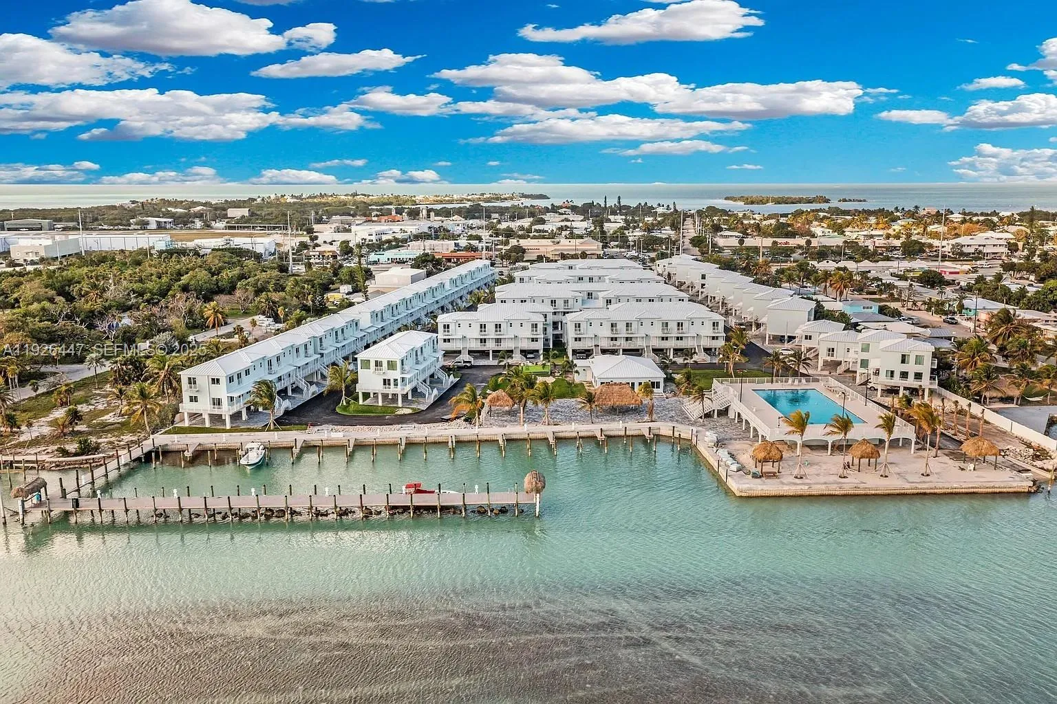 View details of listing 10877 Overseas Highway 37, Marathon, FL 33050 Marathon with MLS#
