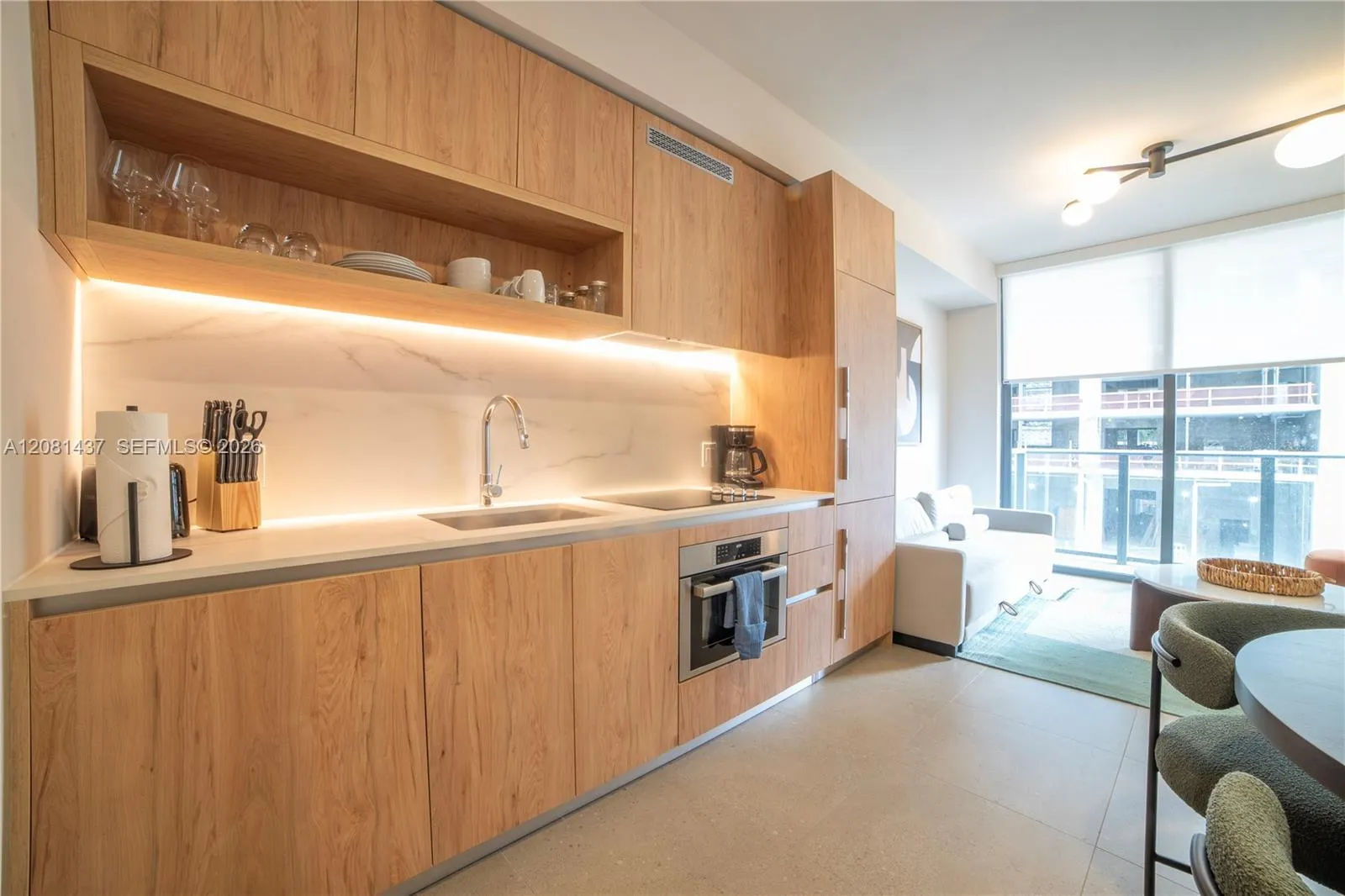 View details of listing 11 NE 6th 1403, Miami, FL 33132 Miami with MLS#