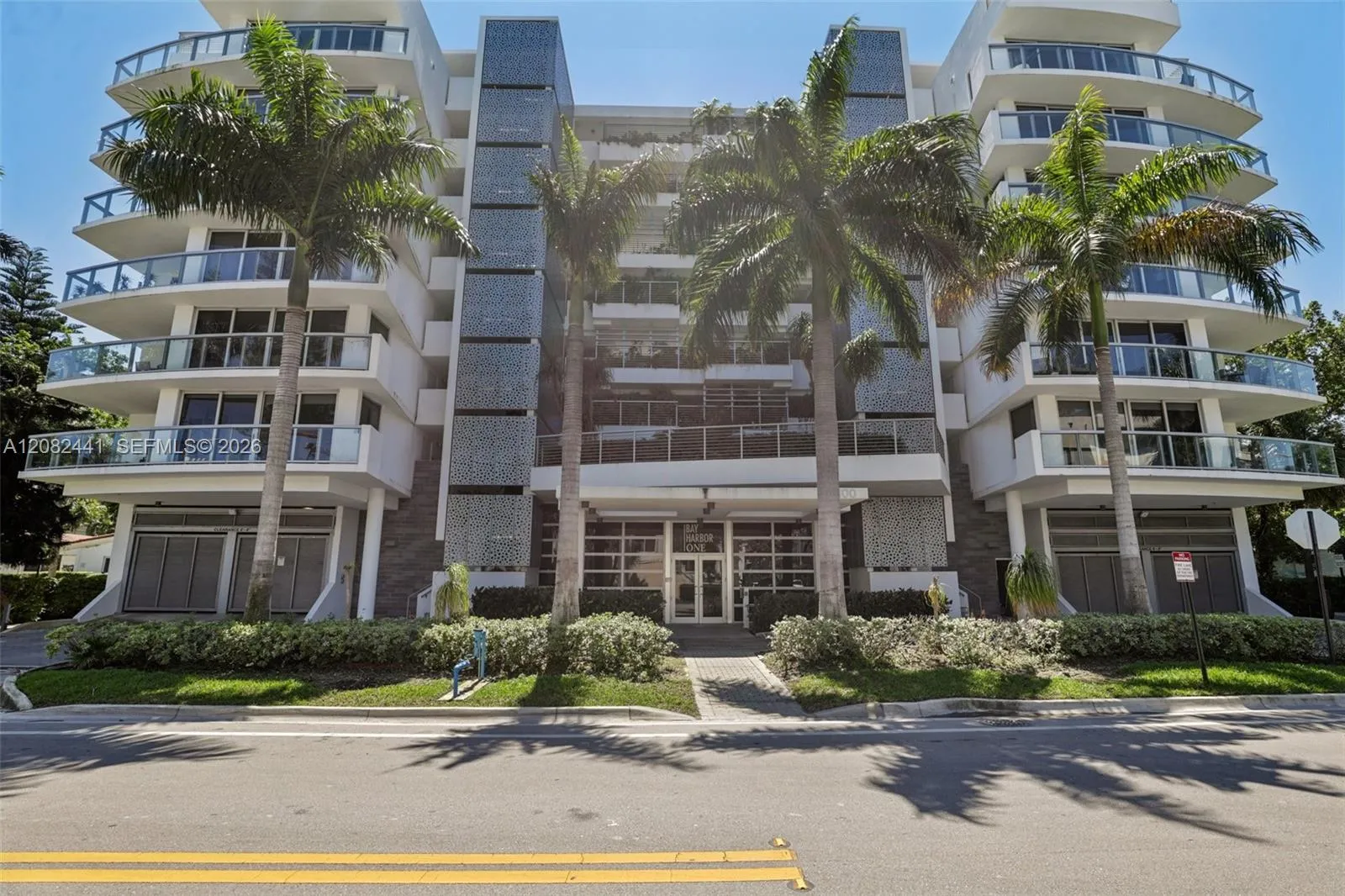 View details of listing 1100 100th Street 703, Bay Harbor Islands, FL 33154 Bay Harbor Islands with MLS# 