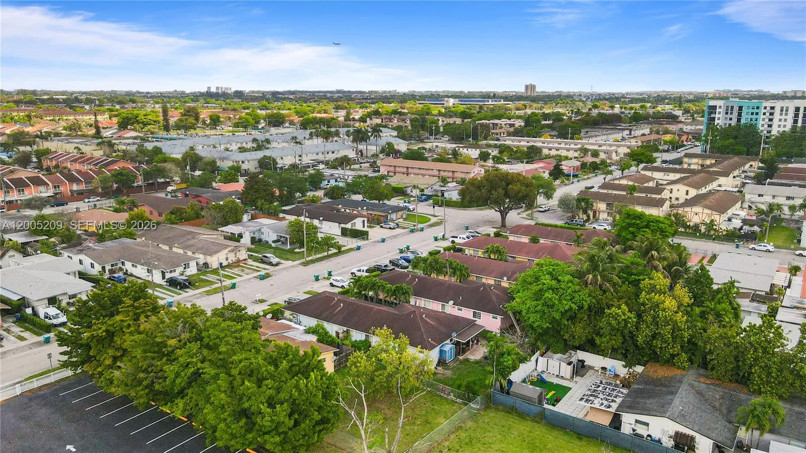 View details of listing 11002 SW 3rd Street, Sweetwater, FL 33174 Sweetwater with MLS#