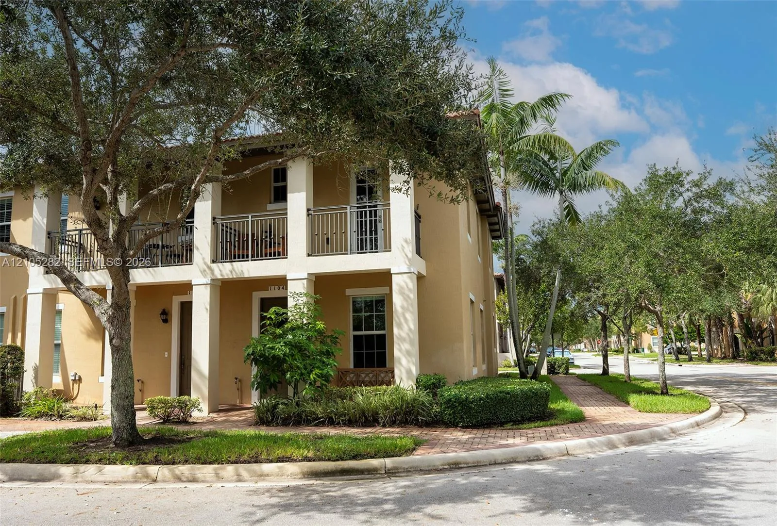 Listing  1104 SW 146th Terrace, Pembroke Pines, FL 33027, Pembroke Pines, FL 33027