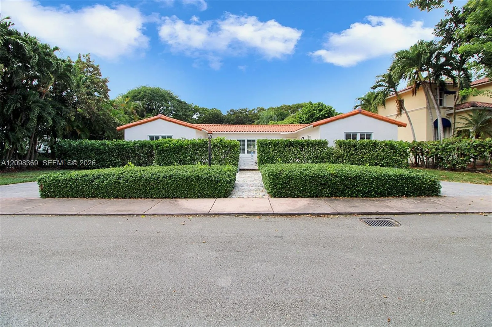 View details of listing 1110 Wallace Street, Coral Gables, FL 33134 Coral Gables with MLS#