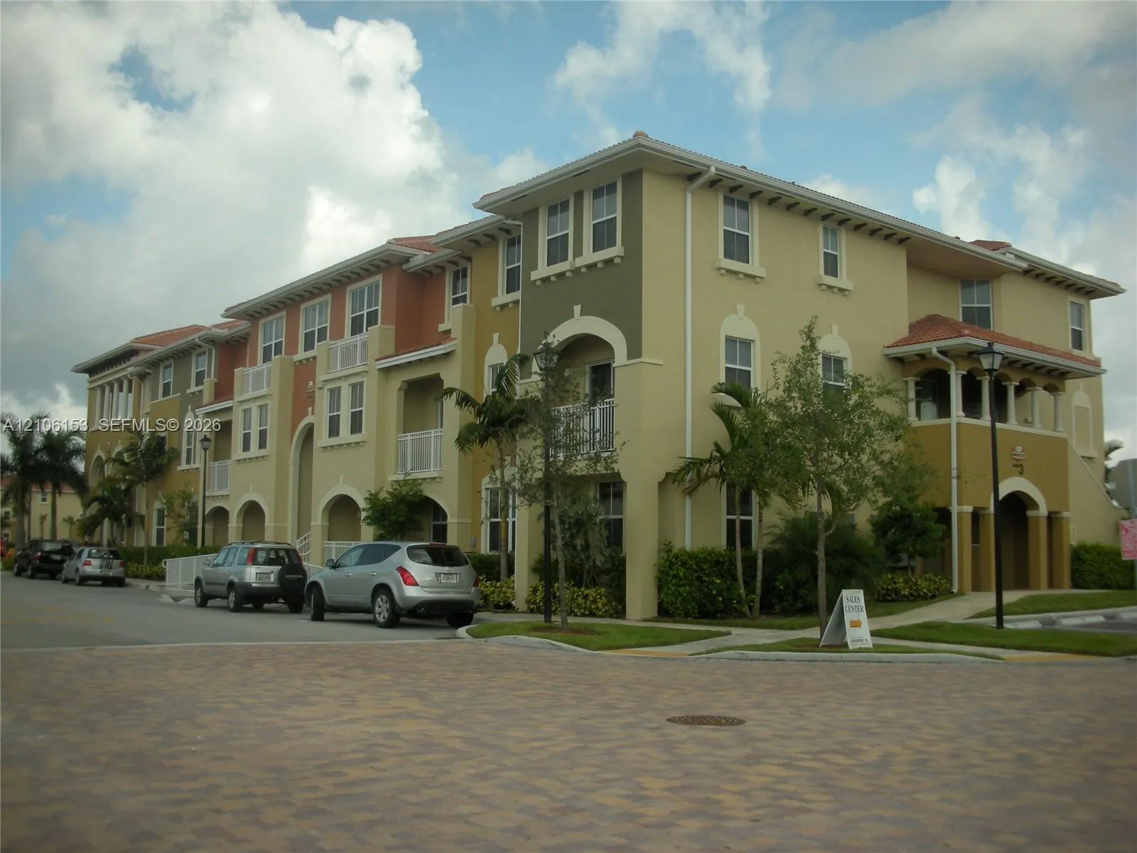 View details of listing 11101 NW 83rd Street 202, Doral, FL 33178 Doral with MLS#