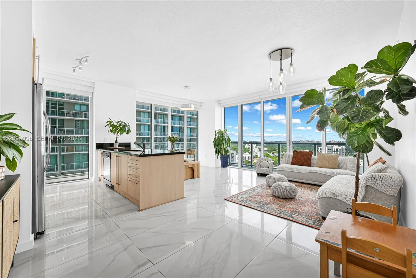 View details of listing 1111 SW 1st Avenue 2714-N, Miami, FL 33130 Miami with MLS# 