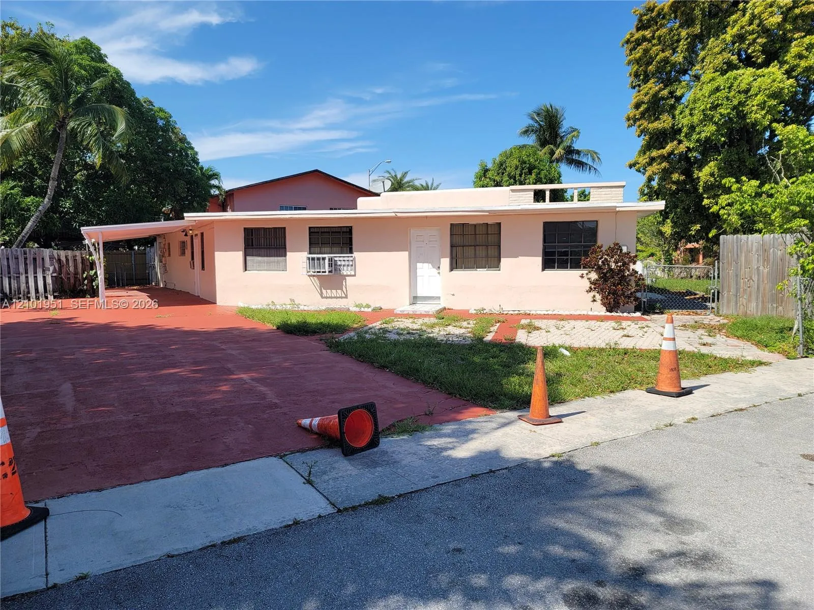 Listing  1120 E Le Jeune Road, Hialeah, FL 33010, Hialeah, FL 33010