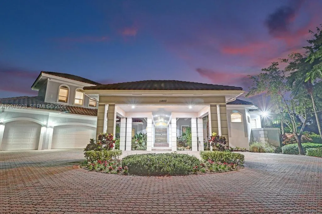 Listing  11203 NW 9th Street, Plantation, FL 33325, Plantation, FL 33325