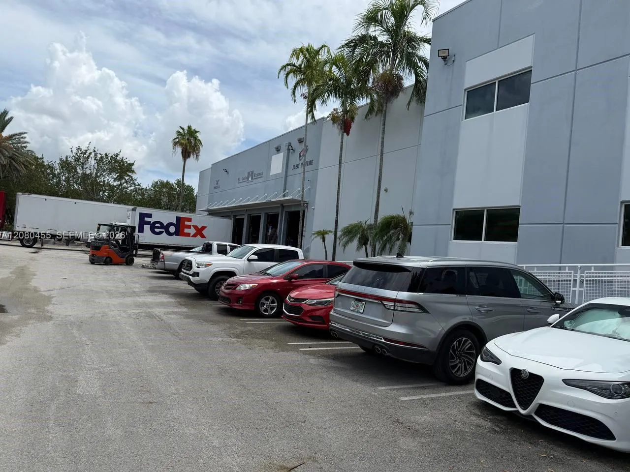 View details of listing 11450 NW 34th Street 100, Doral, FL 33178 Doral with MLS#