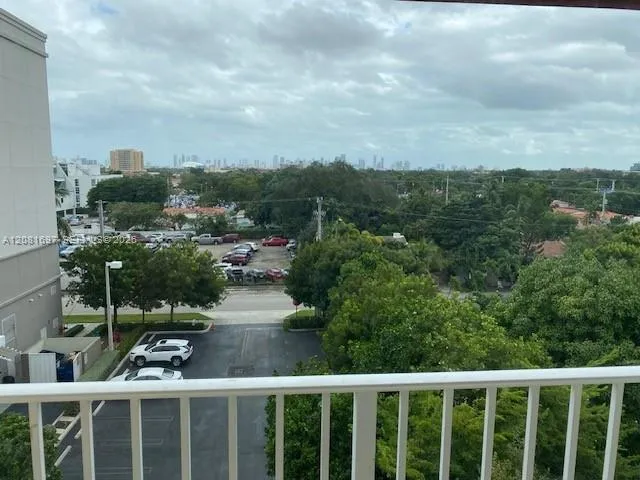 Listing  115 SW 42nd Avenue 504, Miami, FL 33134, Miami, FL 33134