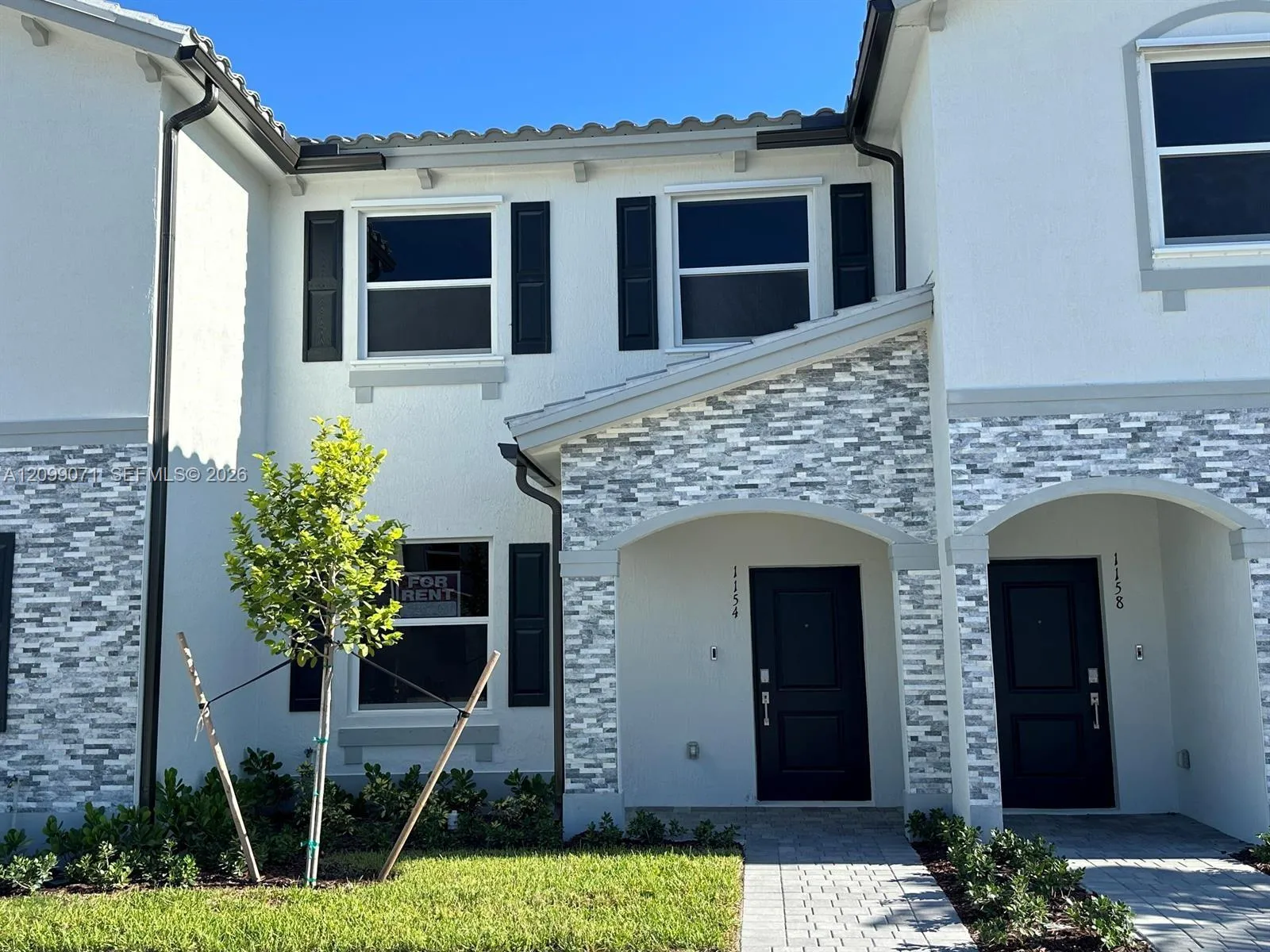 View details of listing 1154 SE 2nd Street 1154, Florida City, FL 33034 Florida City with MLS#