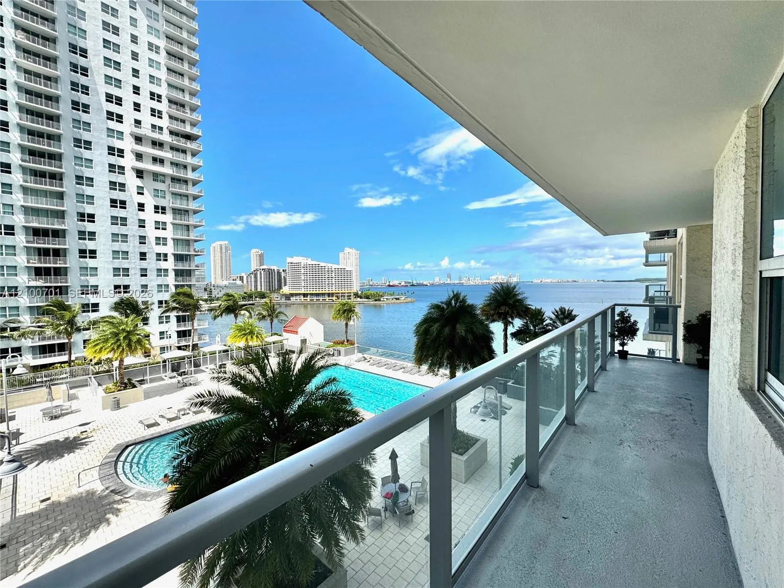 View details of listing 1155 Brickell Bay Drive 906, Miami, FL 33131 Miami with MLS# 