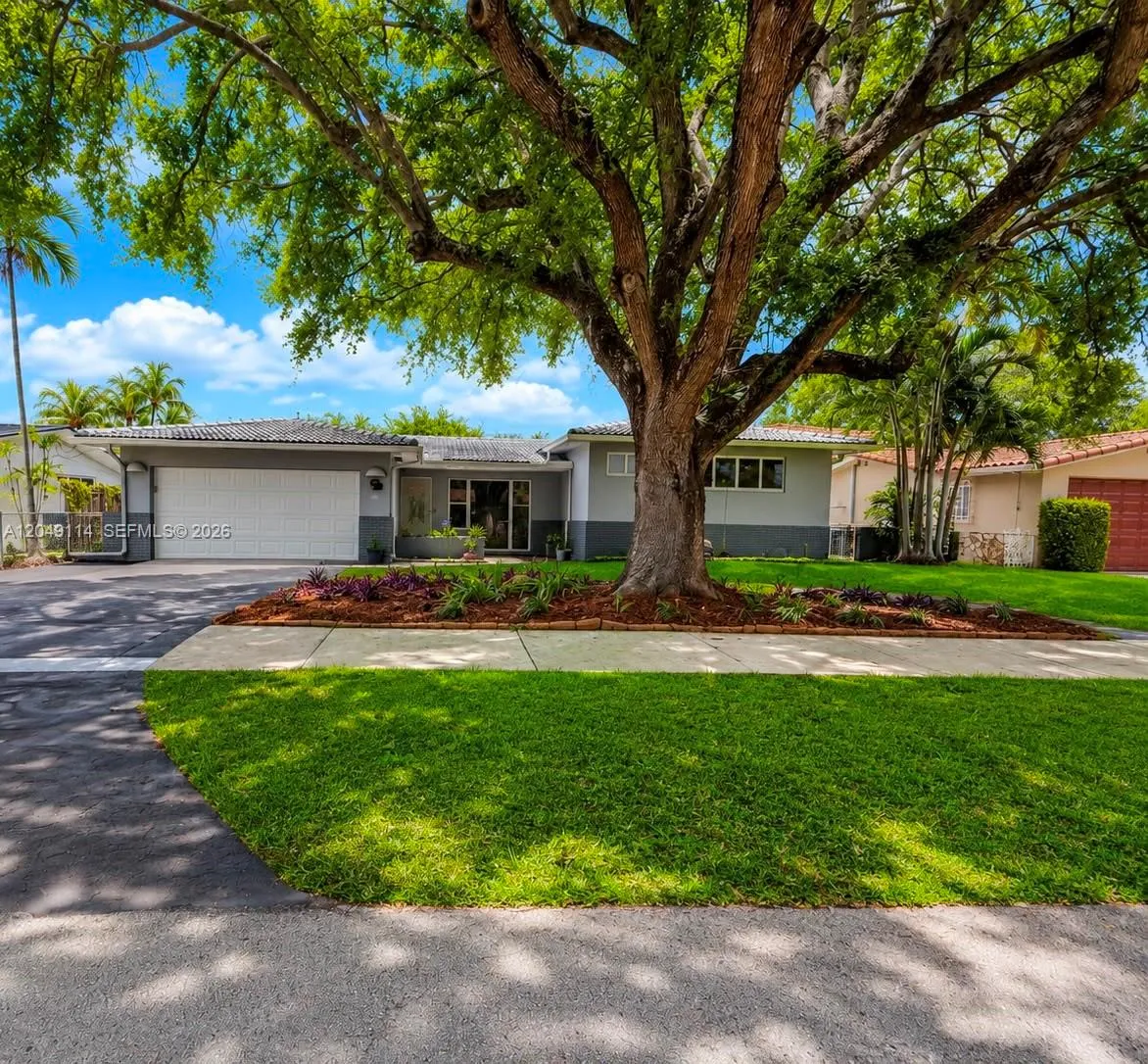 View details of listing 1161 Starling Avenue, Miami Springs, FL 33166 Miami Springs with MLS#
