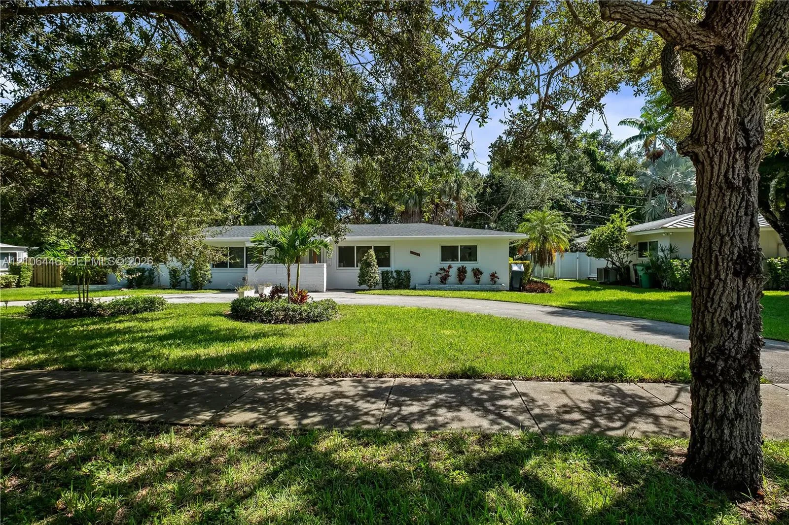 Listing  11727 SW 81 Road 11727, Pinecrest, FL 33156, Pinecrest, FL 33156