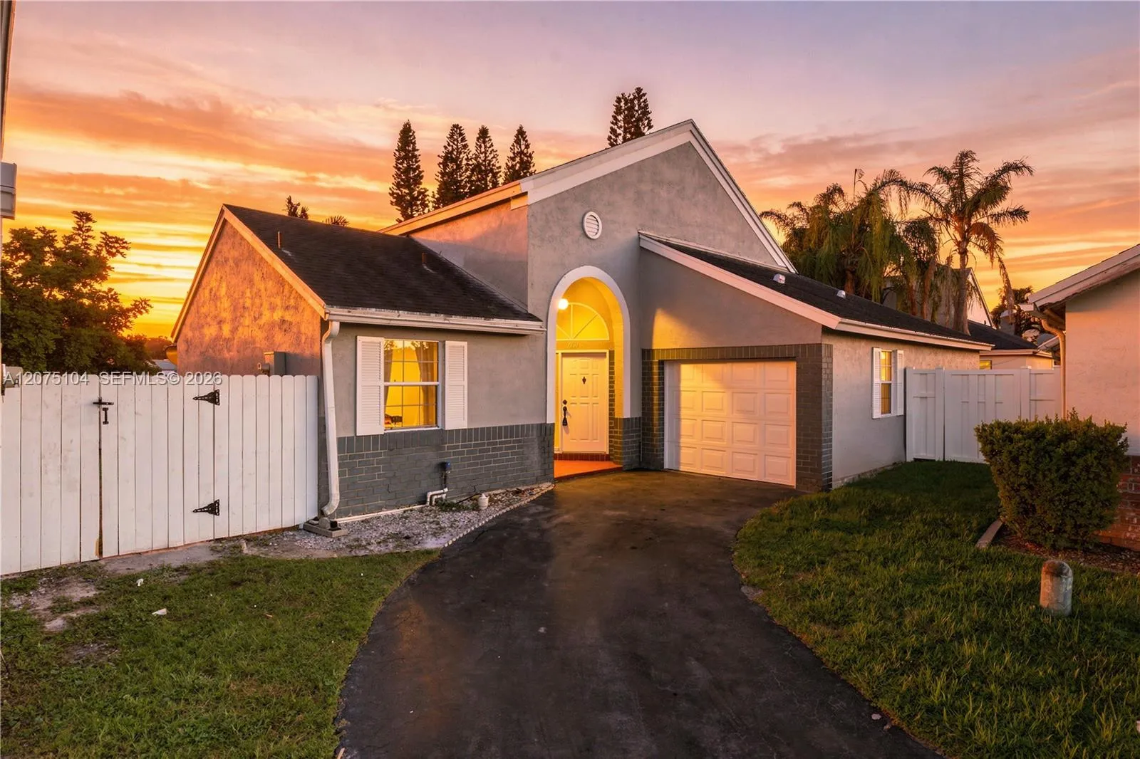 Listing  1181 SW 108th Terrace, Davie, FL 33324, Davie, FL 33324