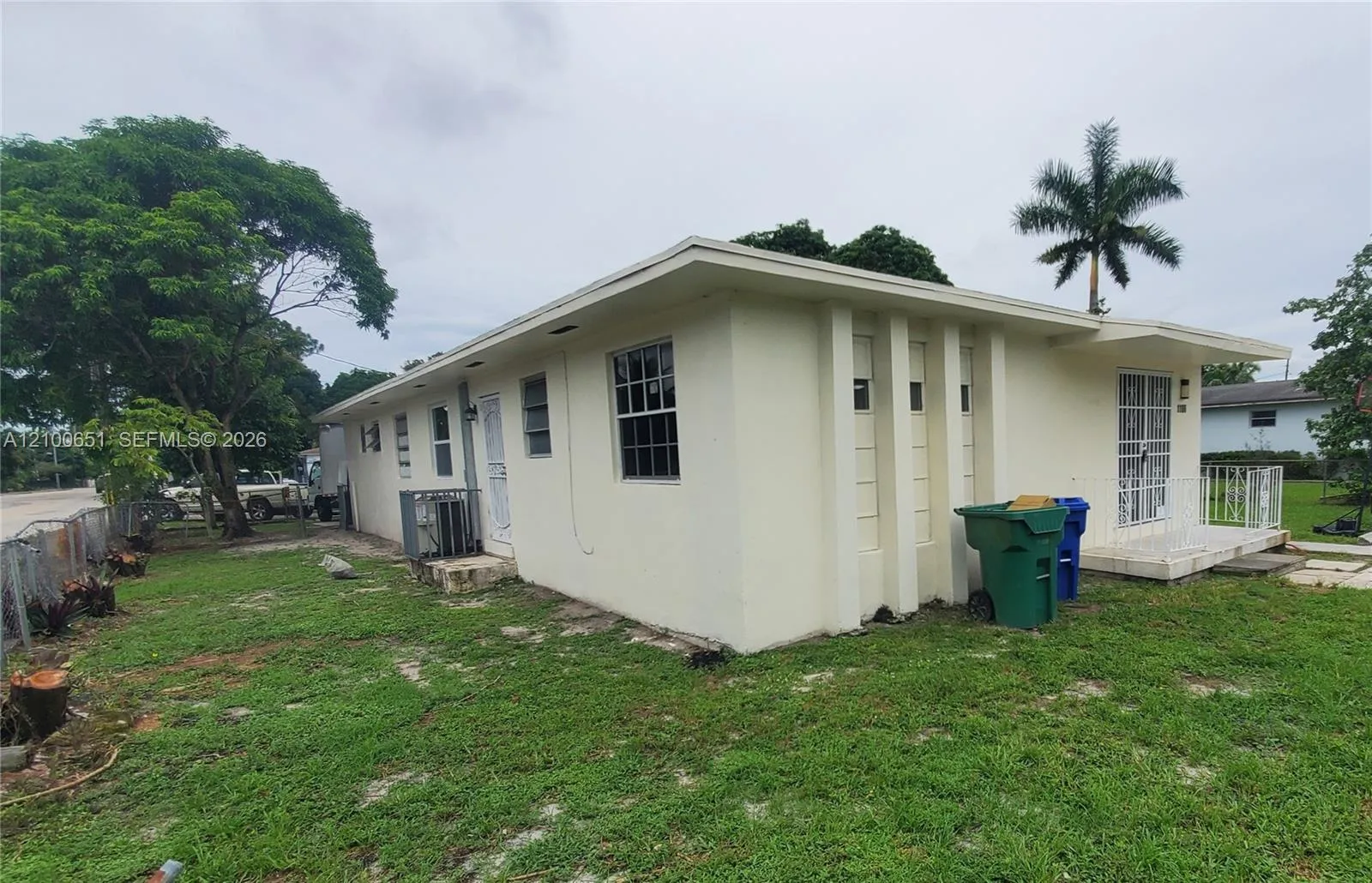 View details of listing 1186 NE 151 Street 1186, Miami, FL 33162 Miami with MLS# 