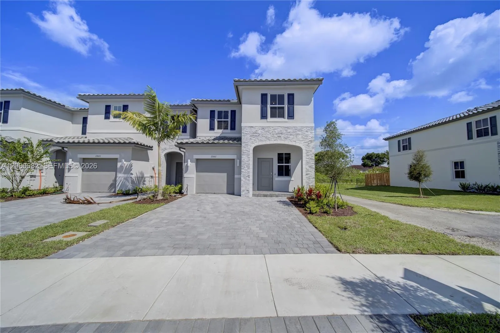 View details of listing 11881 NW 47th Manor, Coral Springs, FL 33076 Coral Springs with MLS# 