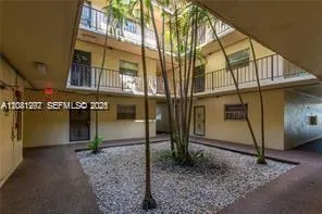 View details of listing 11905 NE 2nd Avenue C102, North Miami, FL 33161 North Miami with MLS#