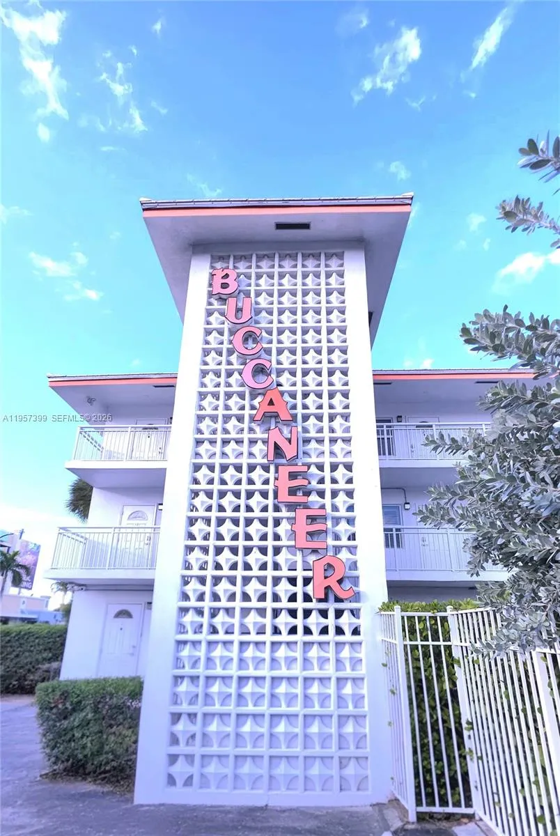 Listing  120 NE 20th Avenue 27, Deerfield Beach, FL 33441, Deerfield Beach, FL 33441