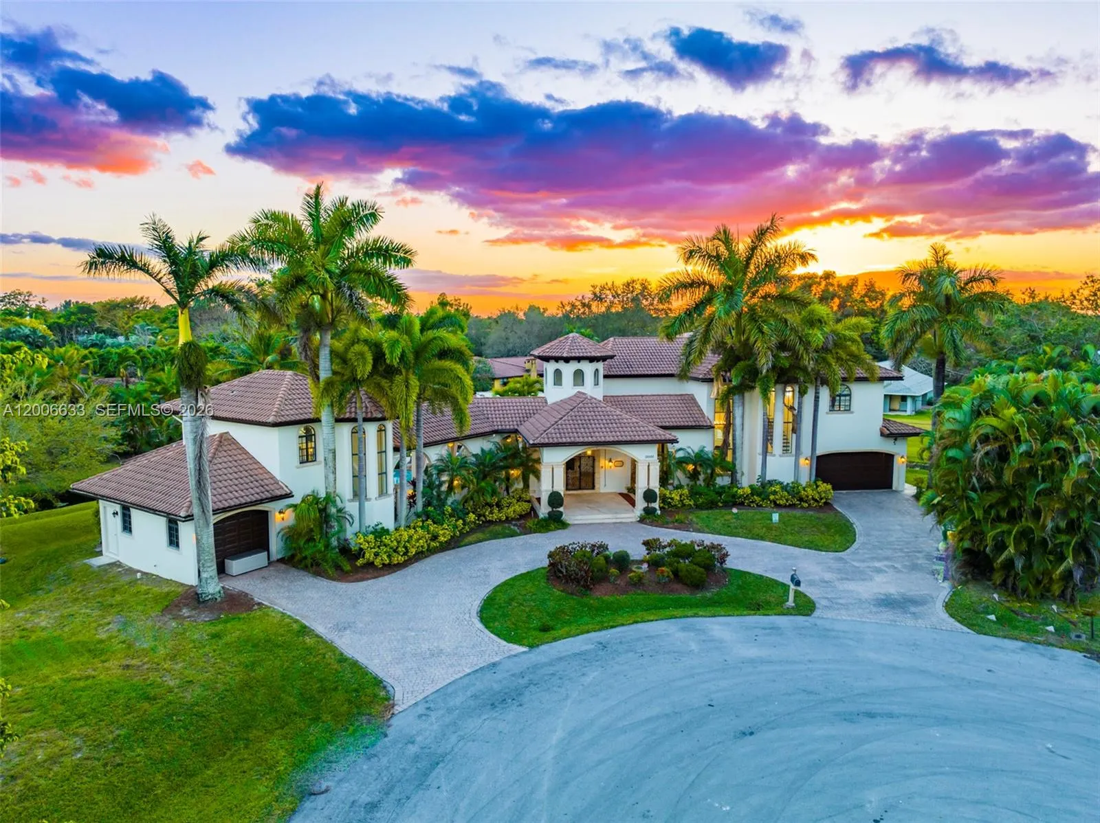 View details of listing 12000 NW 6th Street, Plantation, FL 33325 Plantation with MLS# 