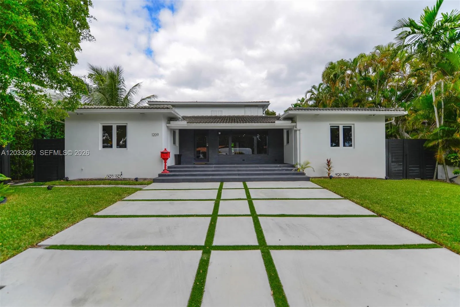 View details of listing 1209 NE 96th Street 1209, Miami Shores, FL 33138 Miami Shores with MLS# 